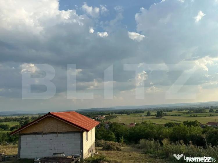 Casă cu 2 camere cu Teren 1400 Mp în Chimindia