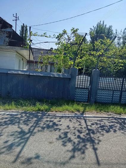 Casă cu 4 camere cu Teren 3250 Mp în Țibucani