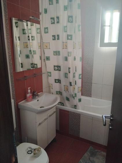 Apartament cu 2 camere semidecomandat în Lazaret