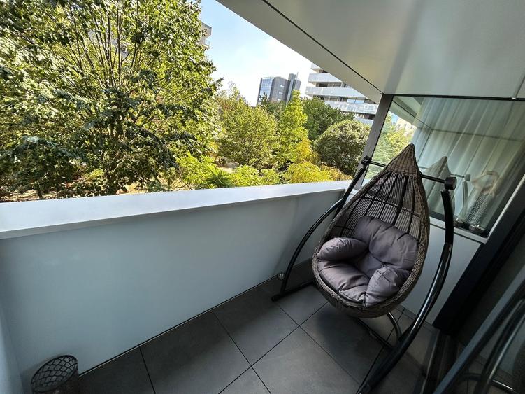 Apartament cu 2 camere semidecomandat în Băneasa