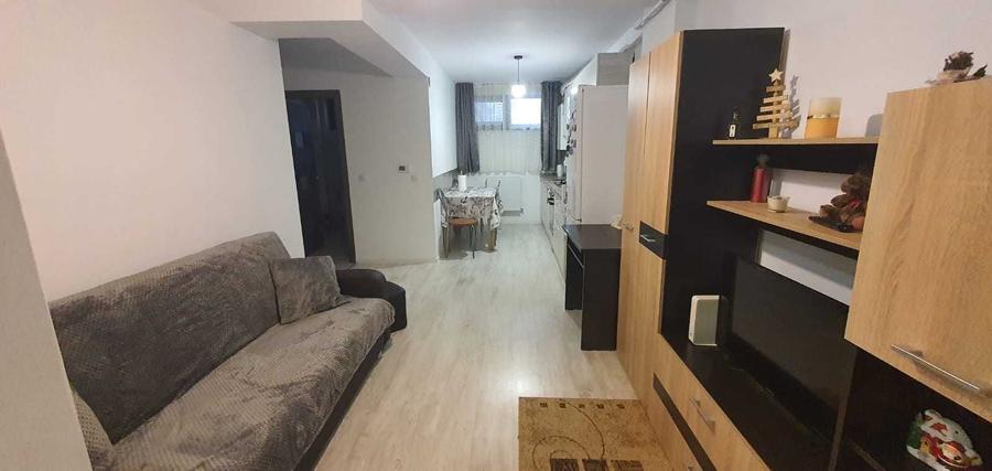 Apartament cu 2 camere semidecomandat în Valea Lupului