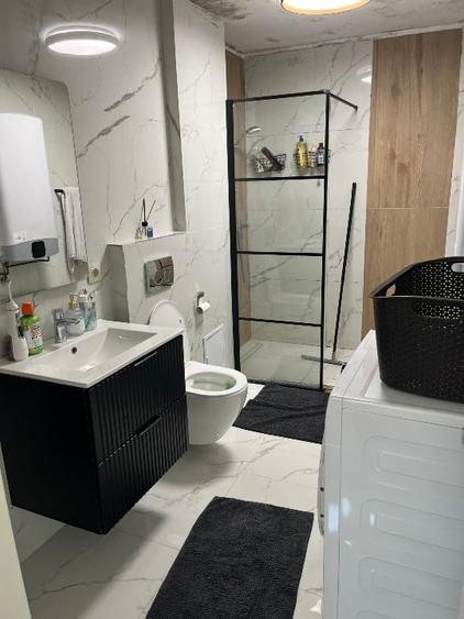 Apartament cu 3 camere decomandat, mobilat în Unirii