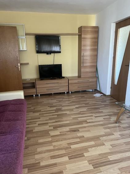 Apartament cu 2 camere semidecomandat în Alexandru Obregia