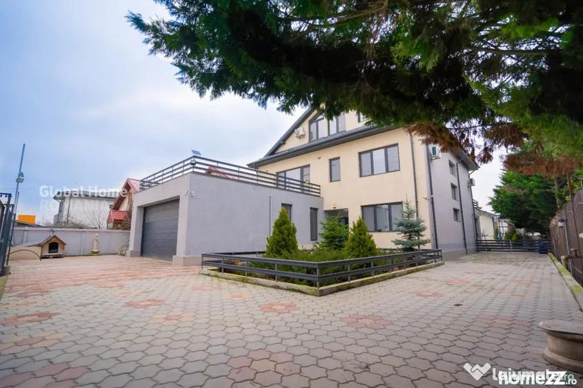 Casă cu 8 camere cu Teren 1038 Mp în Central