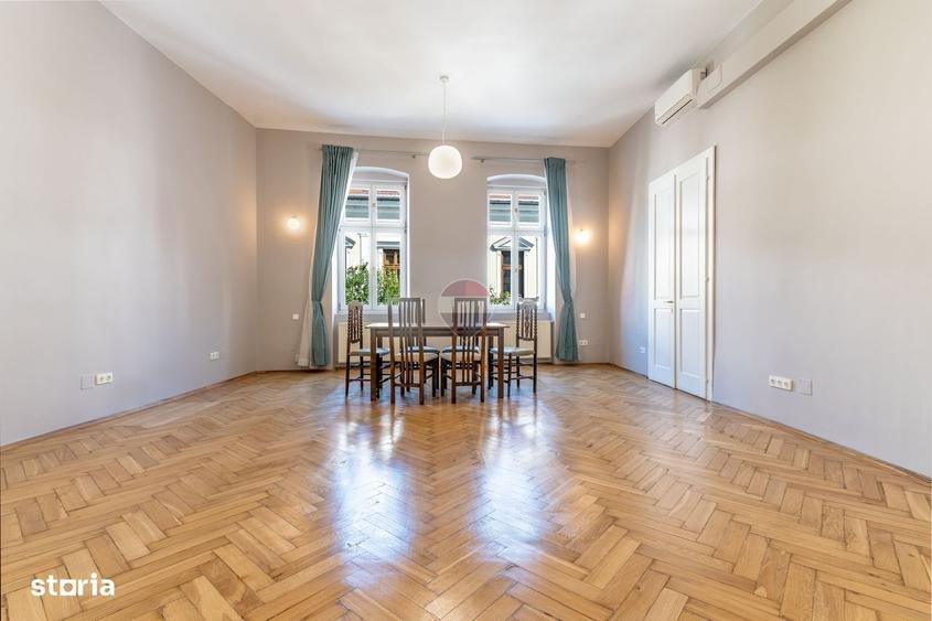 Spațiu comercial, de 250 mp, în Ultracentral