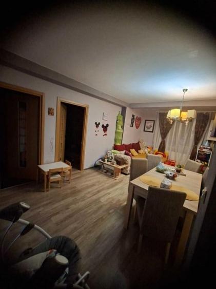 Apartament cu 2 camere decomandat, mobilat în Independenței
