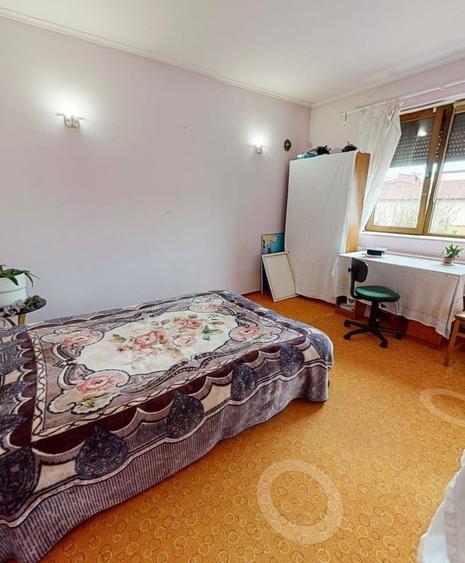 Casă cu 5 camere cu Teren 475 Mp în Pantelimon