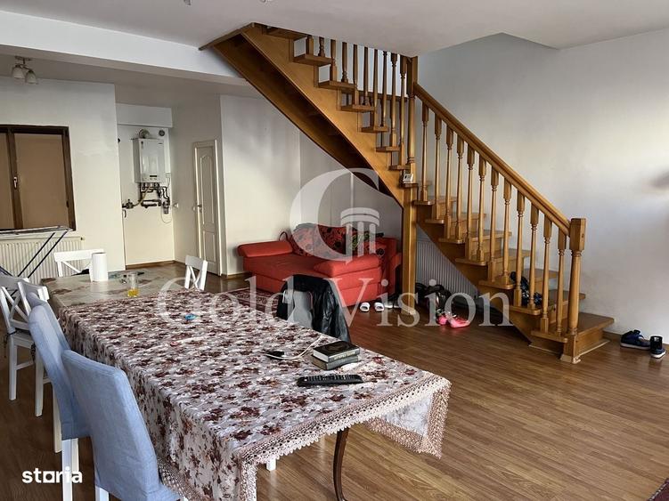 Casă cu 3 camere în Central