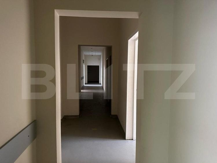 Spațiu comercial, de 330 mp, în Cetate