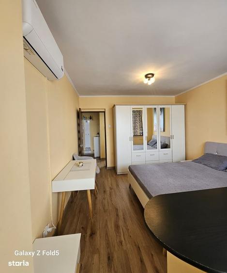 Apartament cu 2 camere decomandate, panorama spectaculoasa B-dul Dacia - 1
