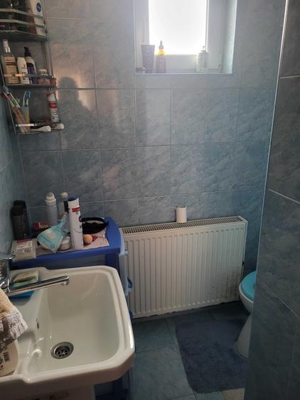 Casă cu 3 camere în Central