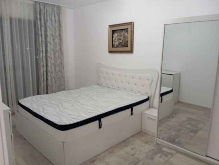 Apartament cu 2 camere decomandat în Fundeni