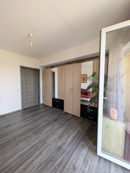 Apartament cu 2 camere, mobilat în Florești