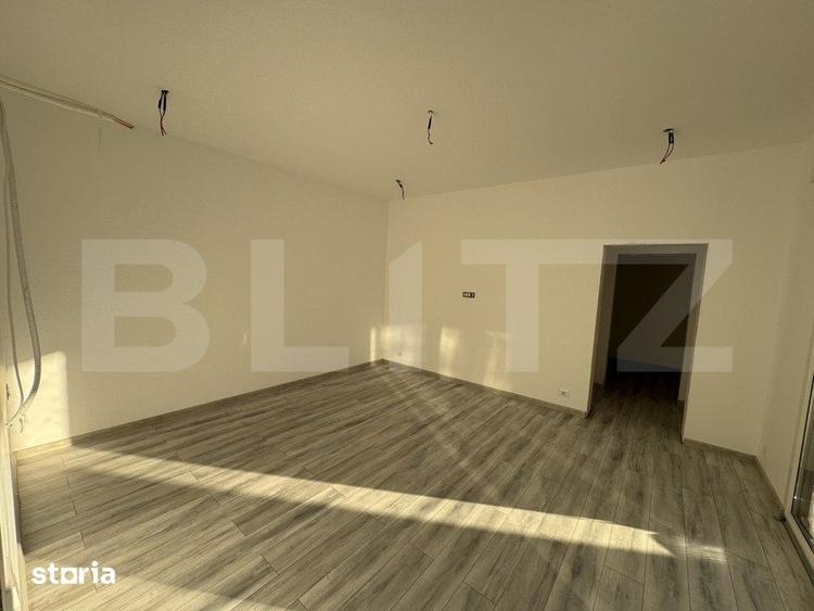 Casă cu 6 camere cu Teren 1023 Mp în Ghercești