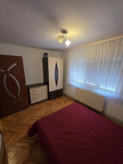 Apartament cu 2 camere semidecomandat în Micro 16