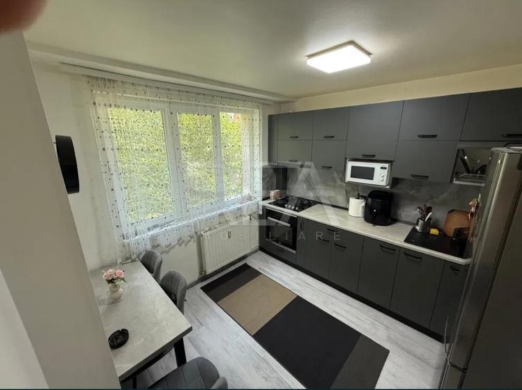 Apartament cu 2 camere decomandat, mobilat în Alexandriei