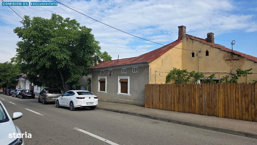 Casă cu 3 camere în Aluniș