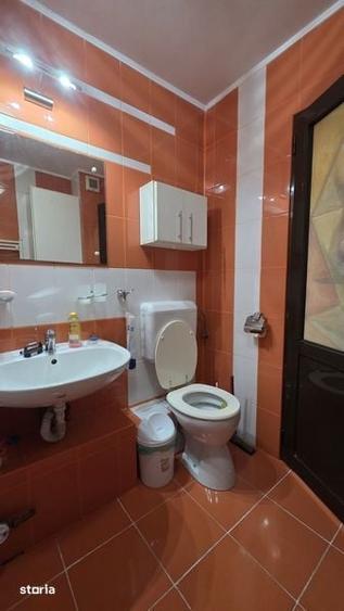 Apartament cu 2 camere decomandat în Central — fotografia 1