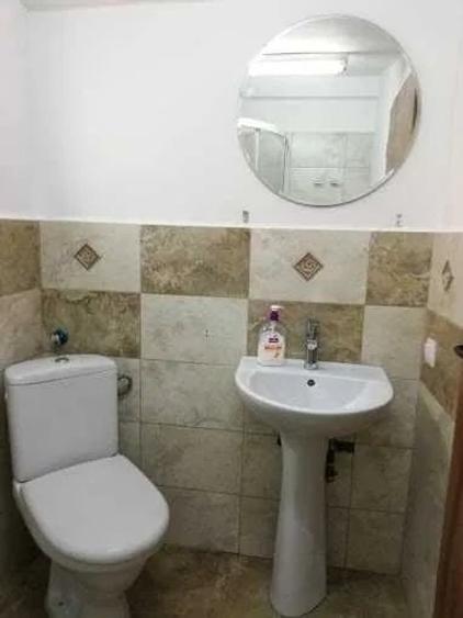 Casă individuală cu 4 camere cu Canalizare în Zorilor