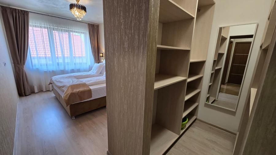 Apartament cu 2 camere decomandat, mobilat în Tractorul — fotografia 3