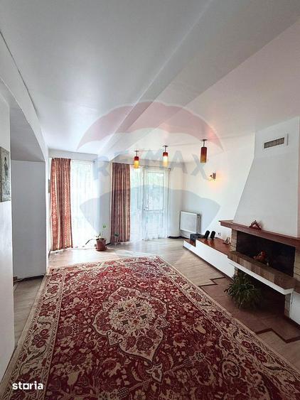 Casă cu 4 camere cu Teren 700 Mp în Bucium