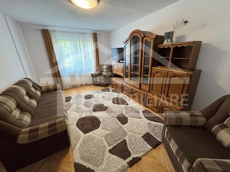 Apartament cu 2 camere decomandat, mobilat în Pandurilor