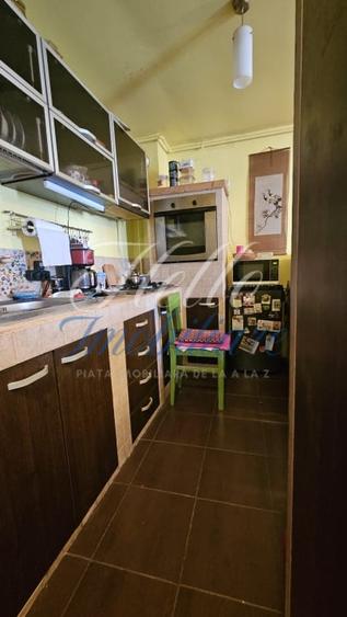 Apartament cu 2 camere semidecomandat în Florești