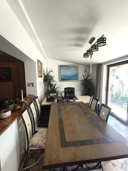Casă cu 4 camere cu Teren 250 Mp în Pantelimon