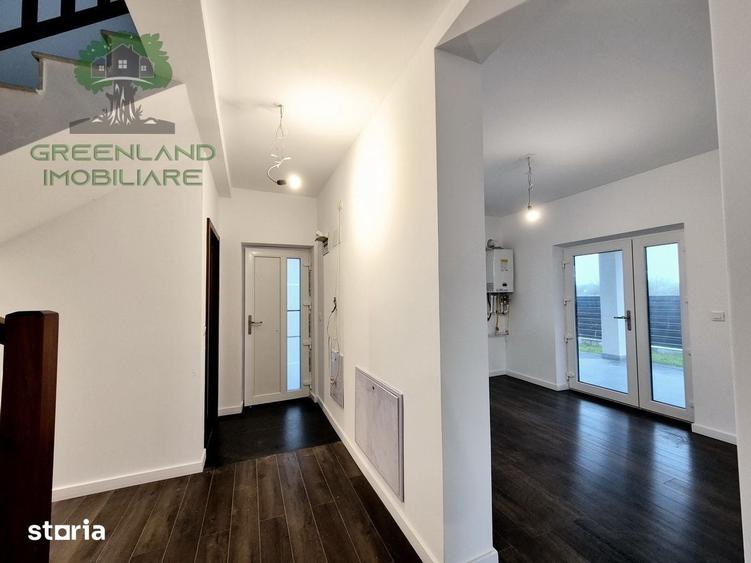 Casă cu 4 camere cu Teren 500 Mp în Cug