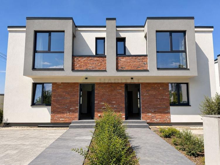 Duplex cu 4 camere cu Canalizare în Tunari
