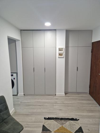 Apartament cu 2 camere decomandat în Băneasa