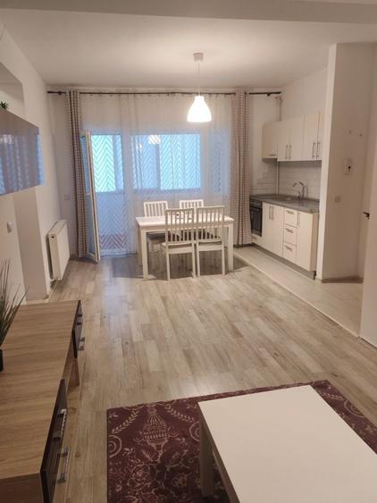 Apartament cu 2 camere decomandat în Florești