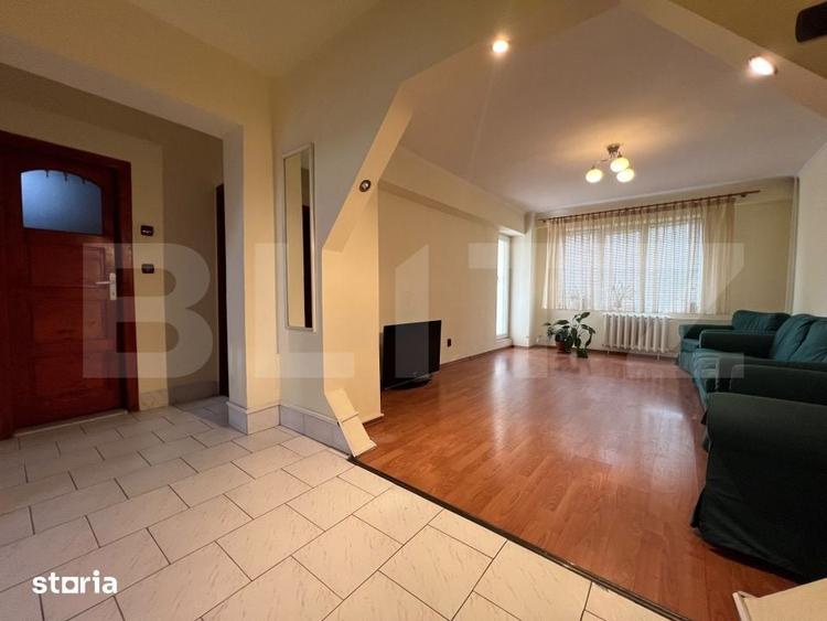 Apartament cu 3 camere decomandat în Cantemir