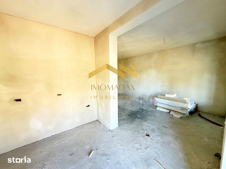 Casă cu 3 camere cu Teren 250 Mp în Sânmihaiu Român