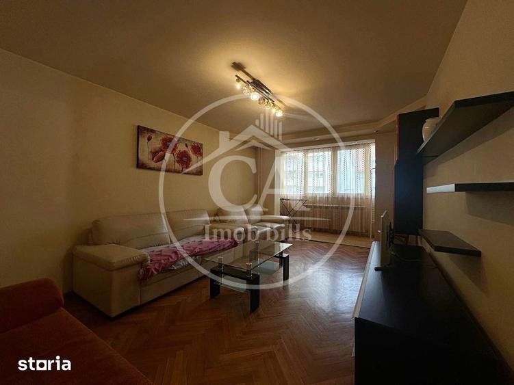 Apartament cu 3 camere decomandat în Central