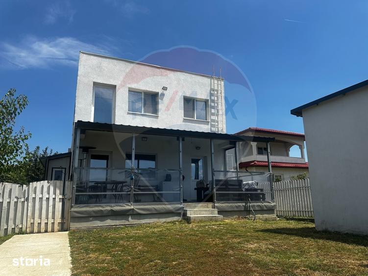 Casă cu 4 camere cu Teren 250 Mp în Cernica
