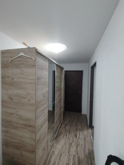 Casă individuală cu 6 camere cu Teren 586 Mp în Fundulea