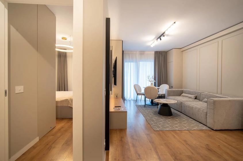 Penthouse cu 3 camere decomandat în Floreasca