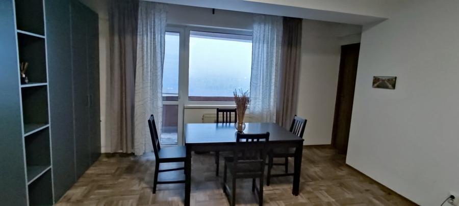 Apartament cu 2 camere decomandat, mobilat în Văcăresti
