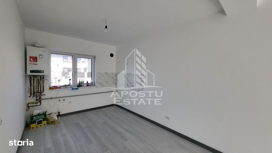Casă cu 3 camere în Central