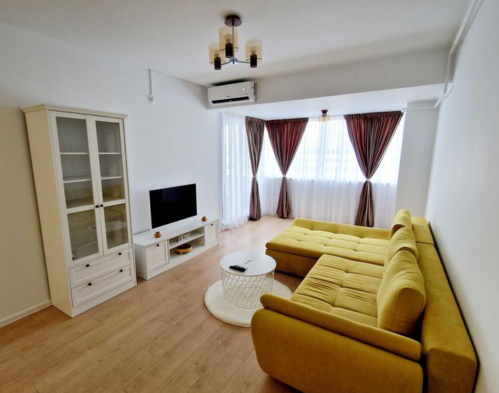 Apartament cu 2 camere decomandat în Central