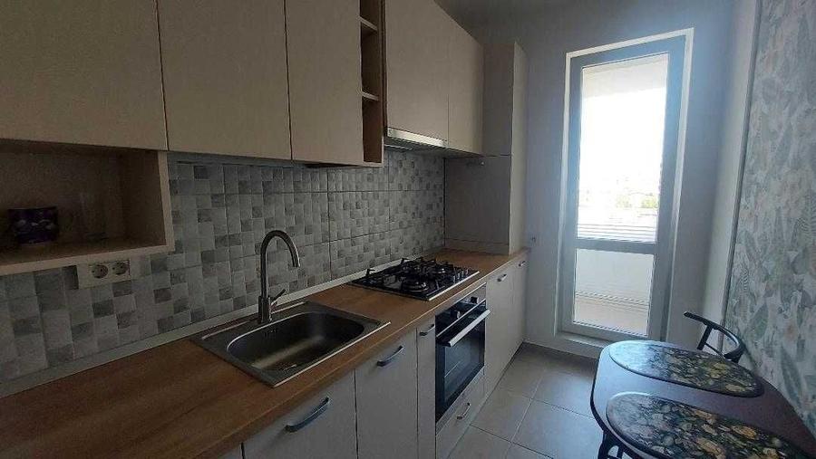 Inchiriere garsoniera Militari Residence cu loc de parcare - 1