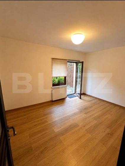 Apartament cu 3 camere semidecomandat, mobilat în Mănăștur