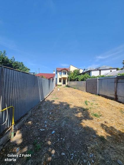 Casă cu 4 camere cu Teren 390 Mp în Independenței
