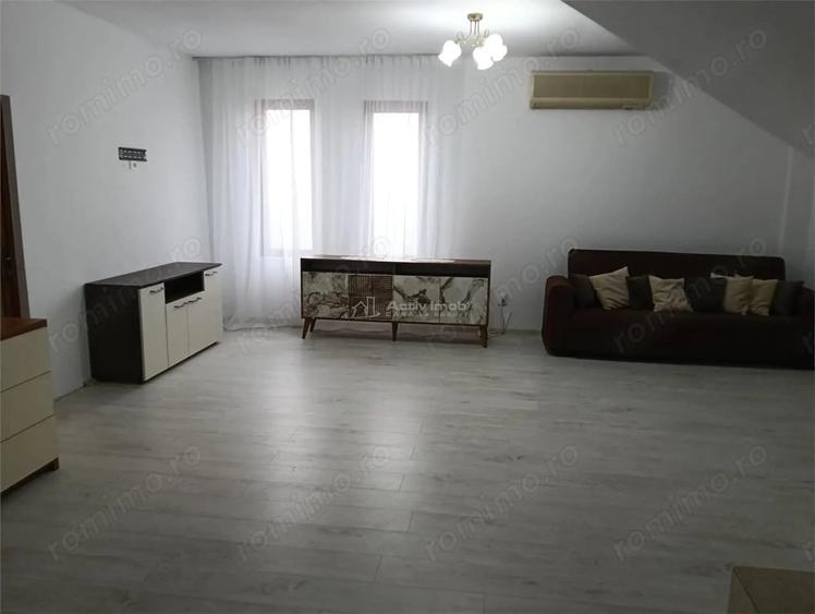 Casă cu 4 camere cu Teren 400 Mp în Central