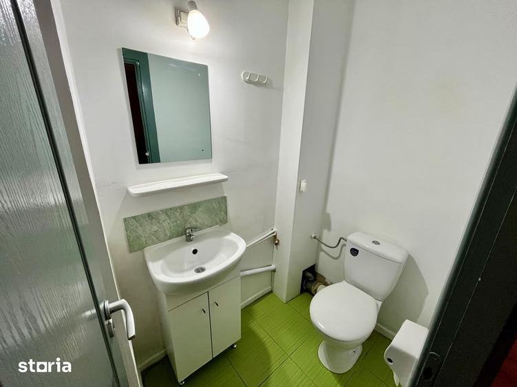Apartament de inchiriat, 3 camere, decomandat, 72 mp, Nicolina - 11