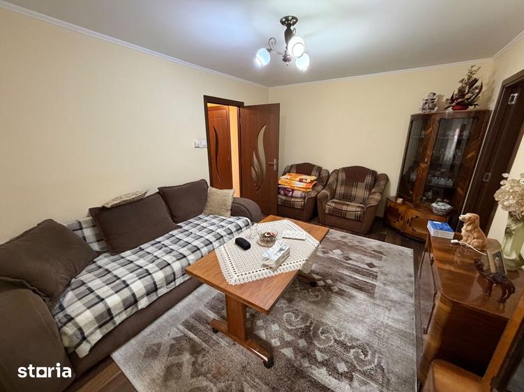 Apartament cu 2 camere în Cetate
