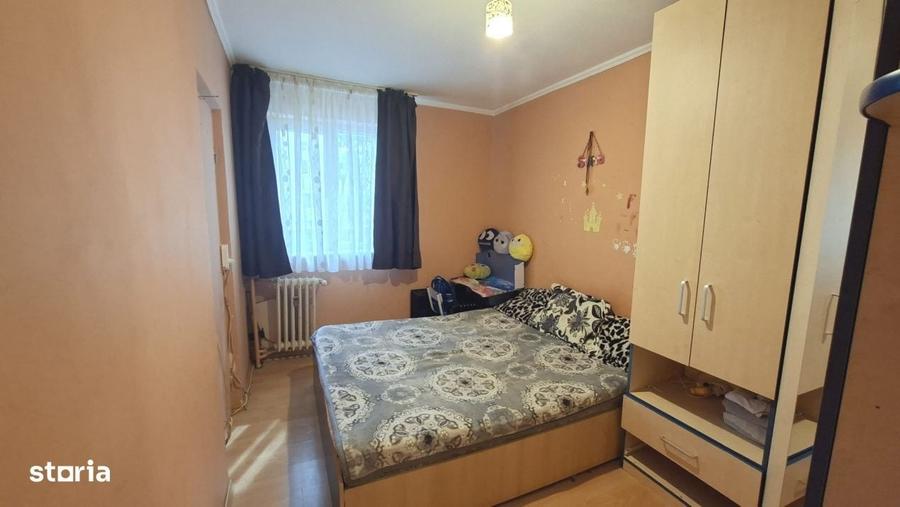 Apartament cu 2 camere semidecomandat în Radu Negru