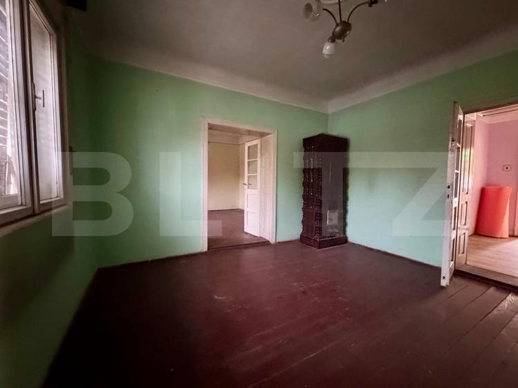 Apartament cu 3 camere decomandat în Cantemir