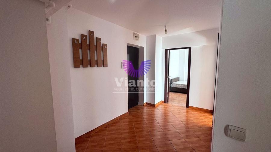 Apartament cu 2 camere decomandat, mobilat în Central